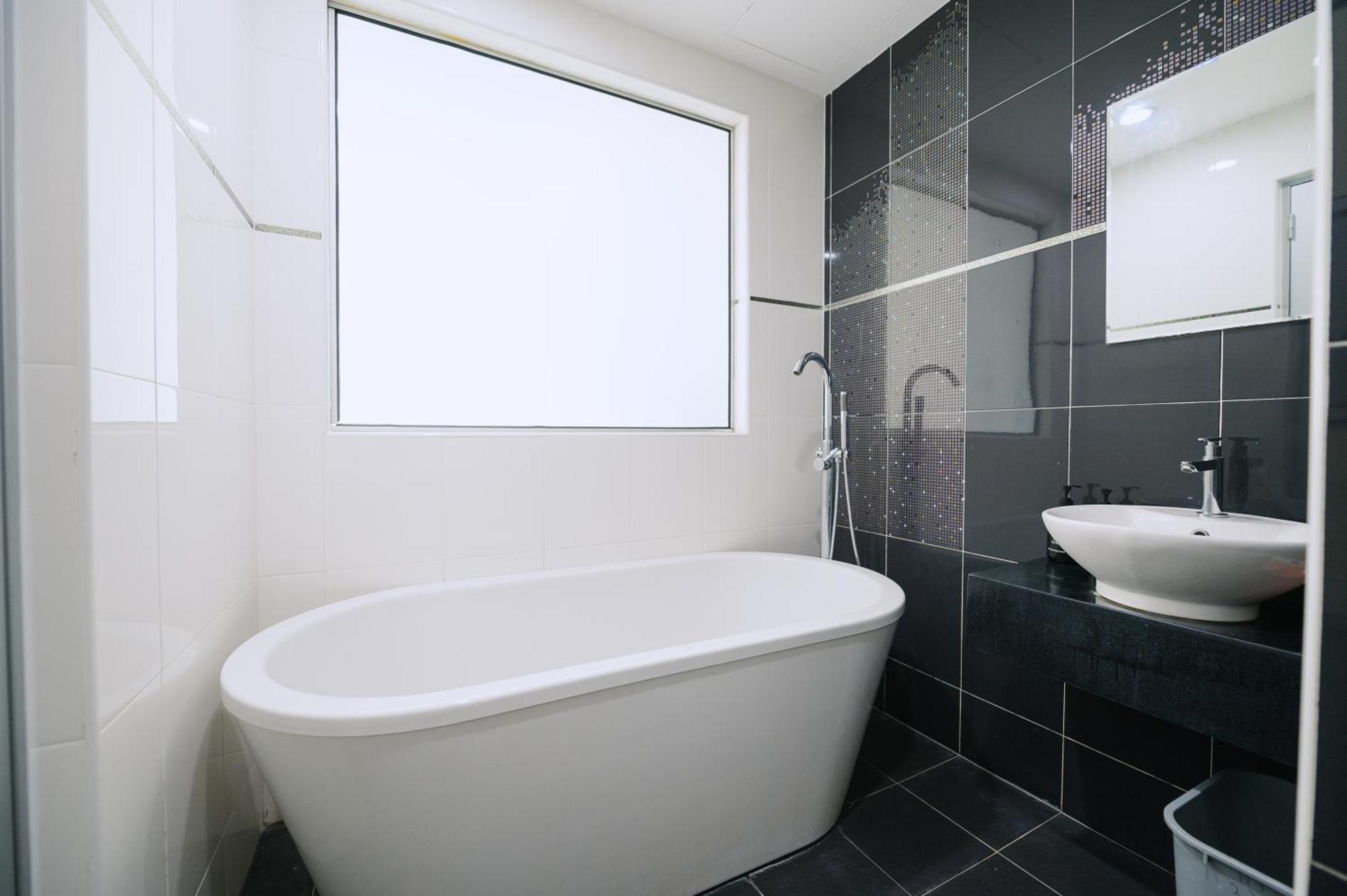 The Concept Hotel Melaka City エクステリア 写真