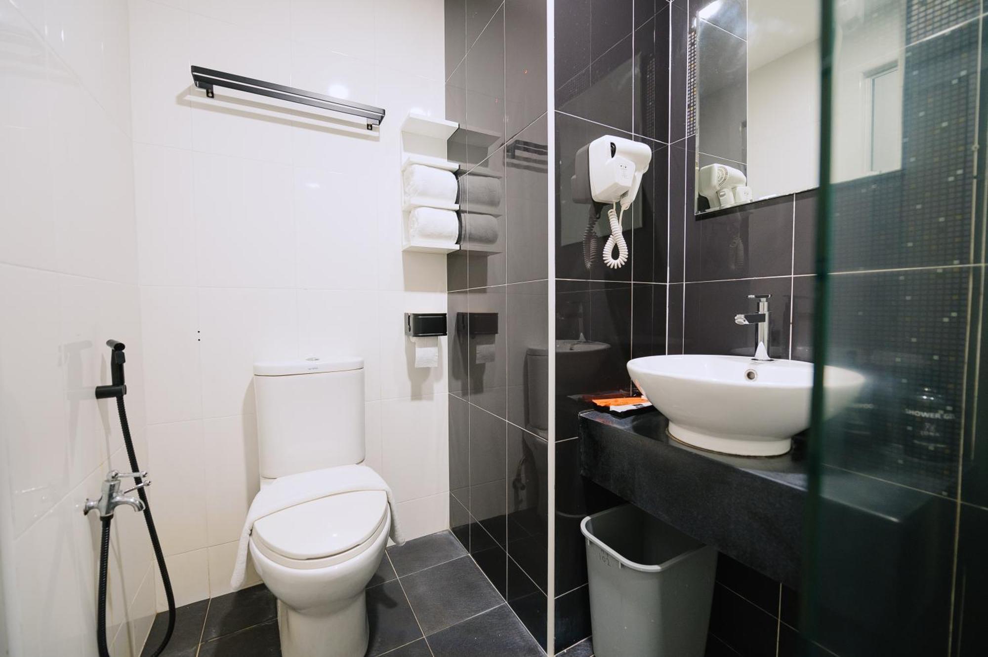 The Concept Hotel Melaka City エクステリア 写真